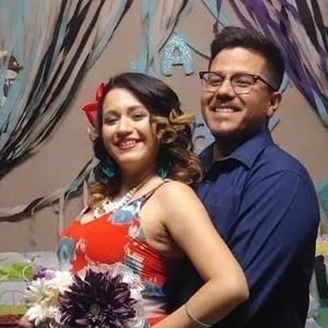 Meet your Posher, Almaa